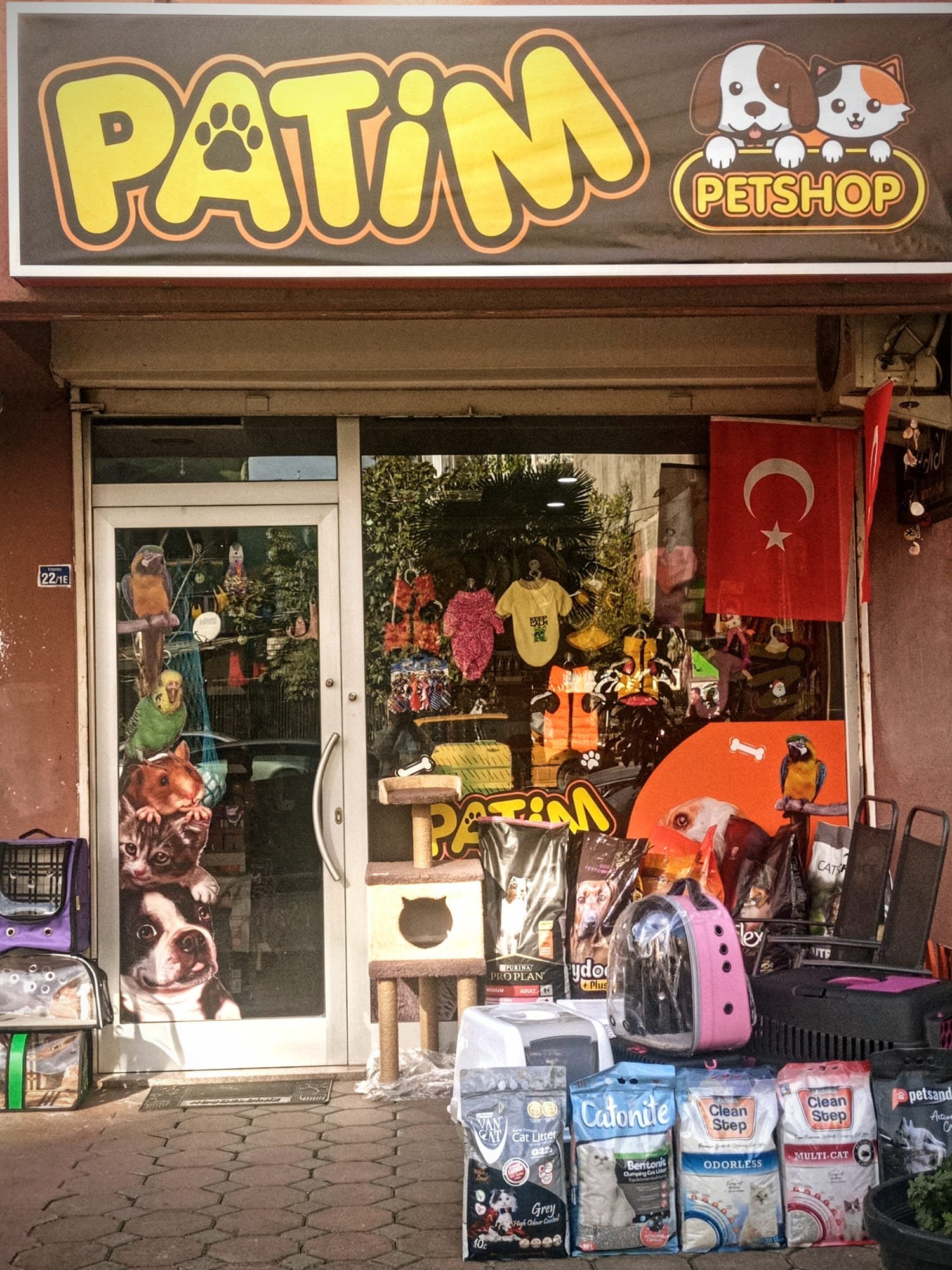 Patili Dostlarımızın Güvenli Limanı: Patim Petshop